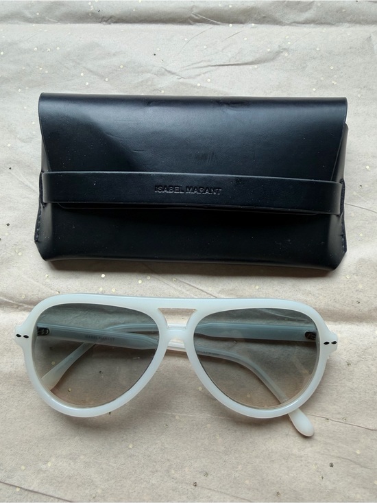 Isabel Marant Accessories - Isabel Marant Ivory Sunglasses with dark lenses